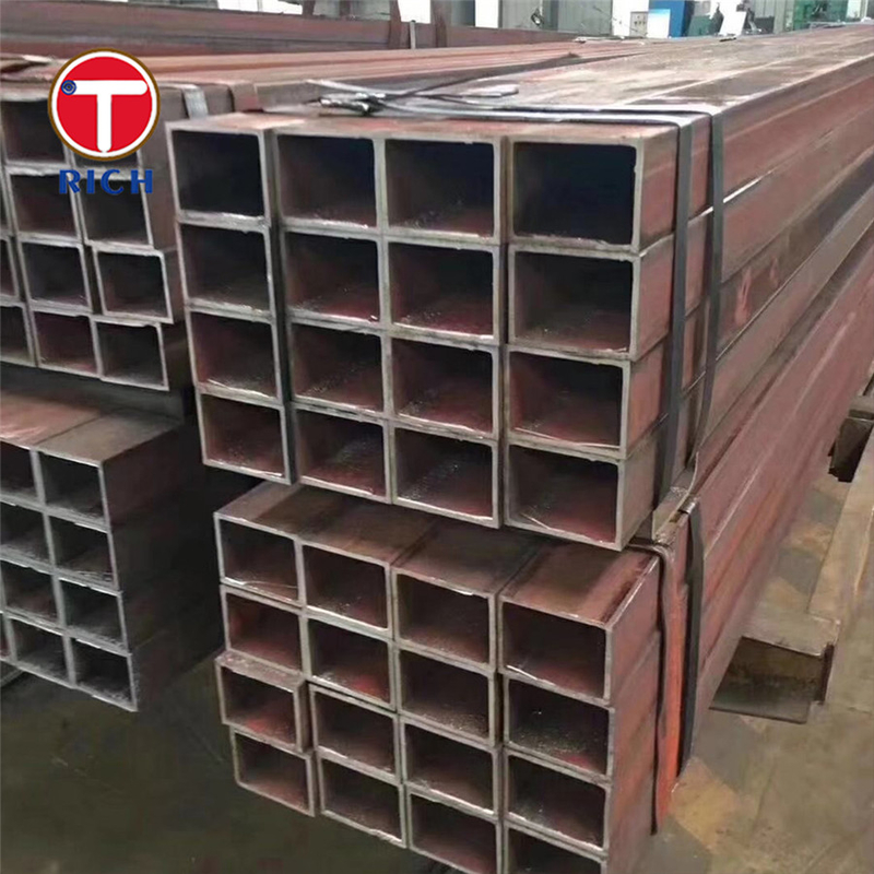 ASTM A500 درجه A گالوانیزه لوله فولادی جوشکاری جوشکاری سیاه مربع سوراخ برای ساخت و ساز