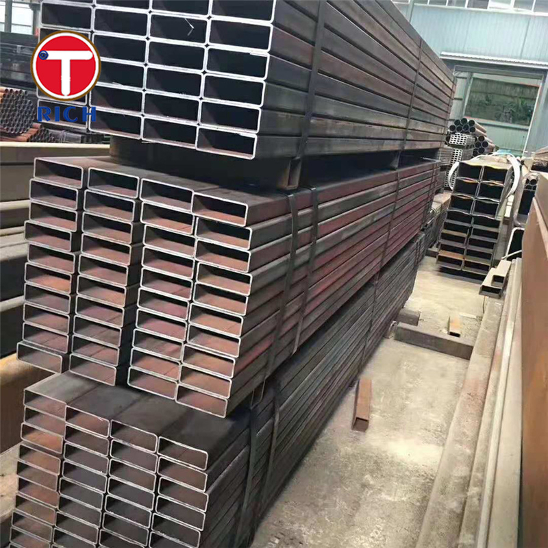 ASTM A500 درجه A گالوانیزه لوله فولادی جوشکاری جوشکاری سیاه مربع سوراخ برای ساخت و ساز