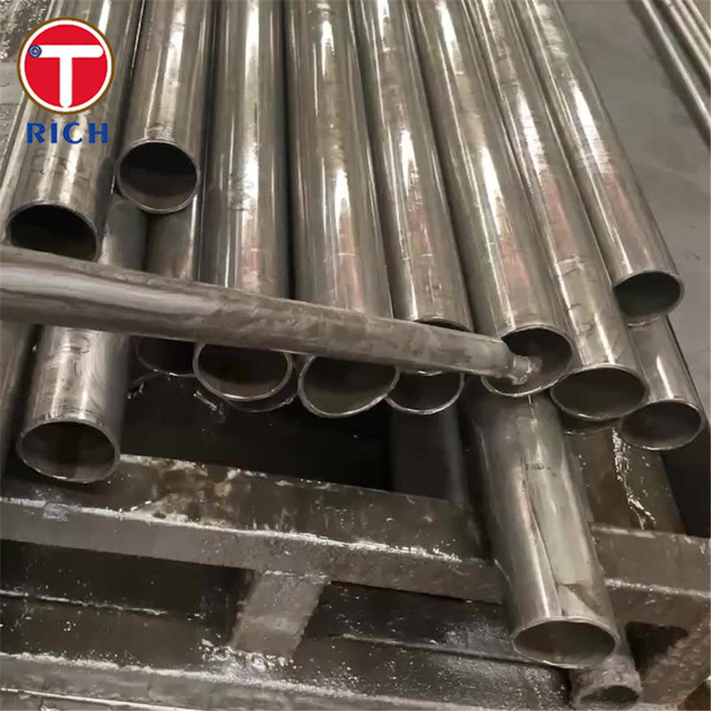 ASTM A672 A50 لوله فولادی جوشکاری لوله فولادی جوشکاری الکتریکی برای استفاده با فشار بالا در دمای متوسط