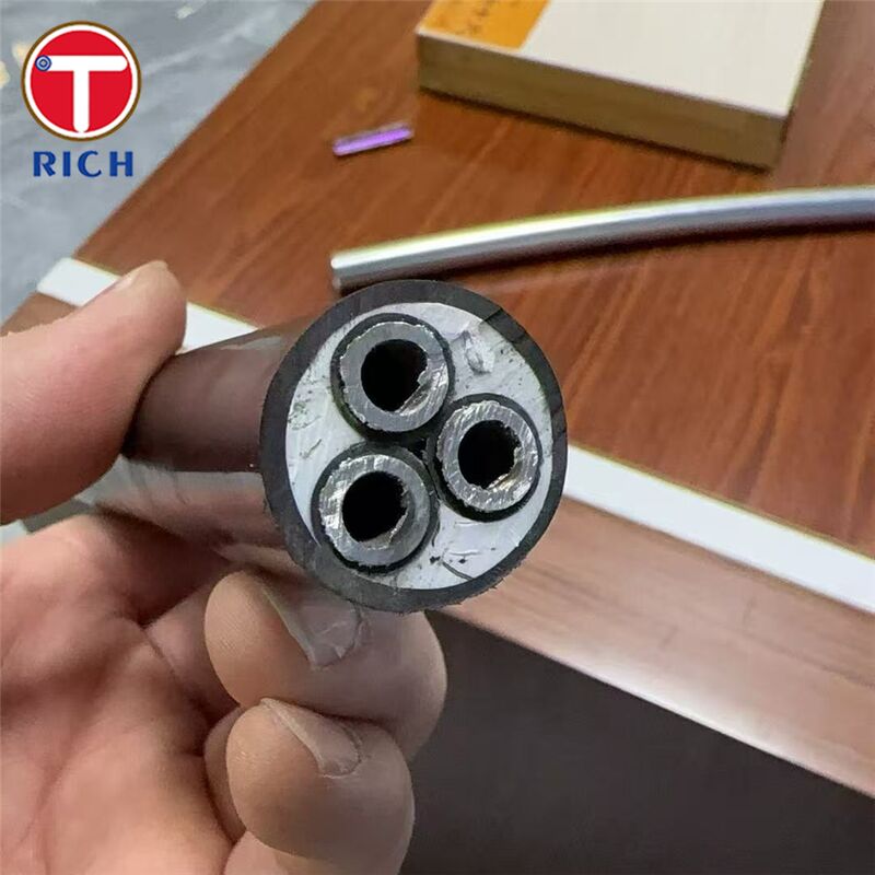 لوله بدون درز فولادی ضد زنگ چند هسته ای با پوشش پلاستیکی برای کشتی سازی در گریدهای 304L/316L/Duplex 2205 و تکنیک های کشش سرد/نورد گرم